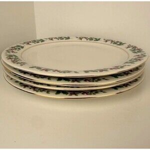 Gibson Holiday Gold / Christmas Charm Delight Holiday Harmony 4 Dinner Plates A